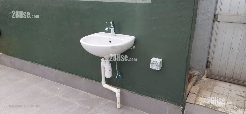 新利大厦 售盘 2 房 , 2 浴室 282 平方尺