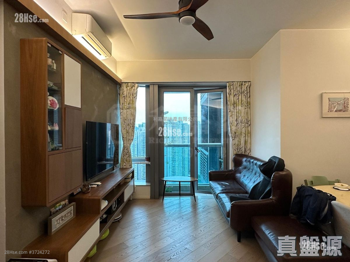 柏傲灣 售盤 3 房 , 2 浴室 765 平方呎