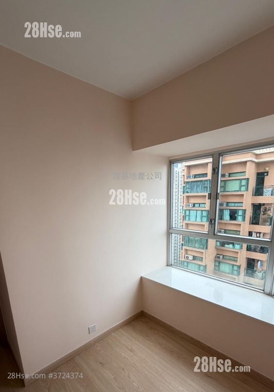 Harbour View Garden Sell 2 Bedrooms , 1 Bathroom 395 ft²