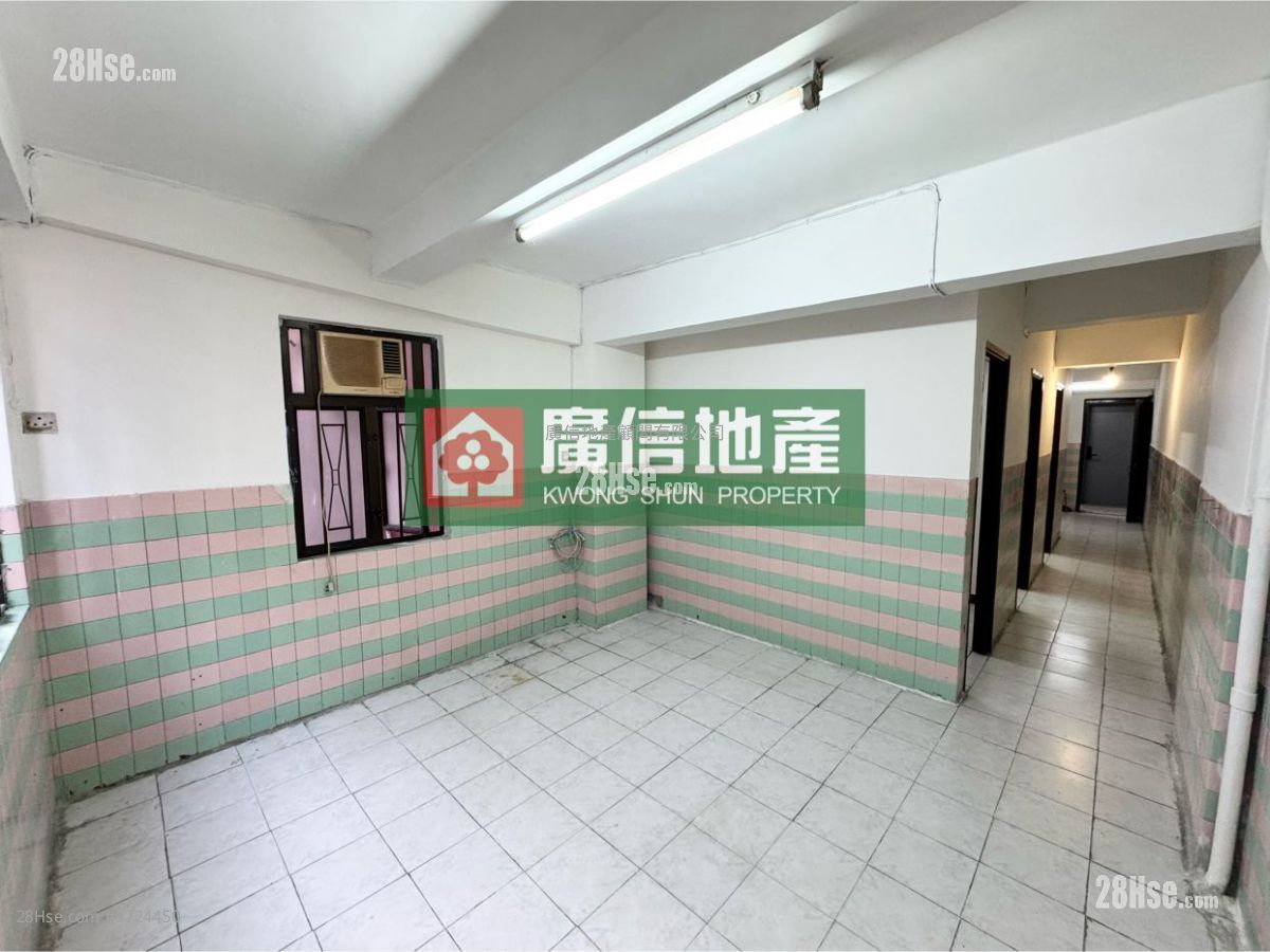 中美樓 售盤 3 房 , 1 浴室 545 平方呎