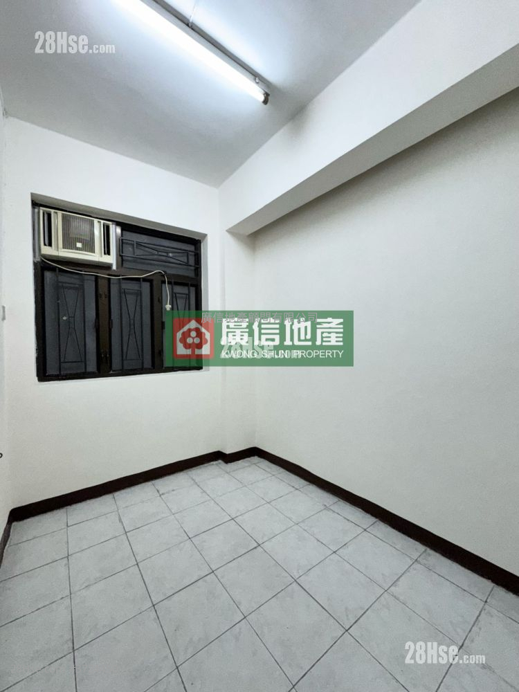 中美樓 售盤 3 房 , 1 浴室 545 平方呎