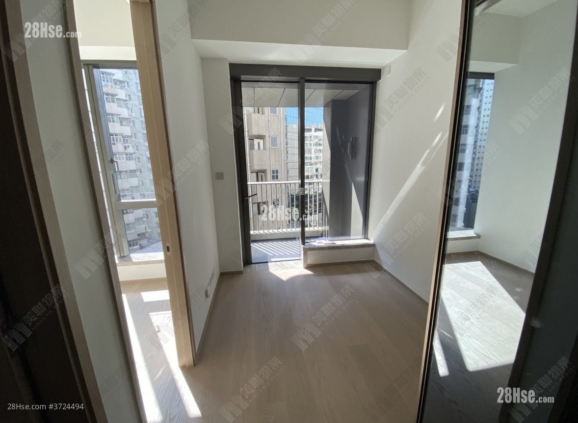 101 Kings Road Rental 1 Bedroom , 1 Bathroom 244 ft²