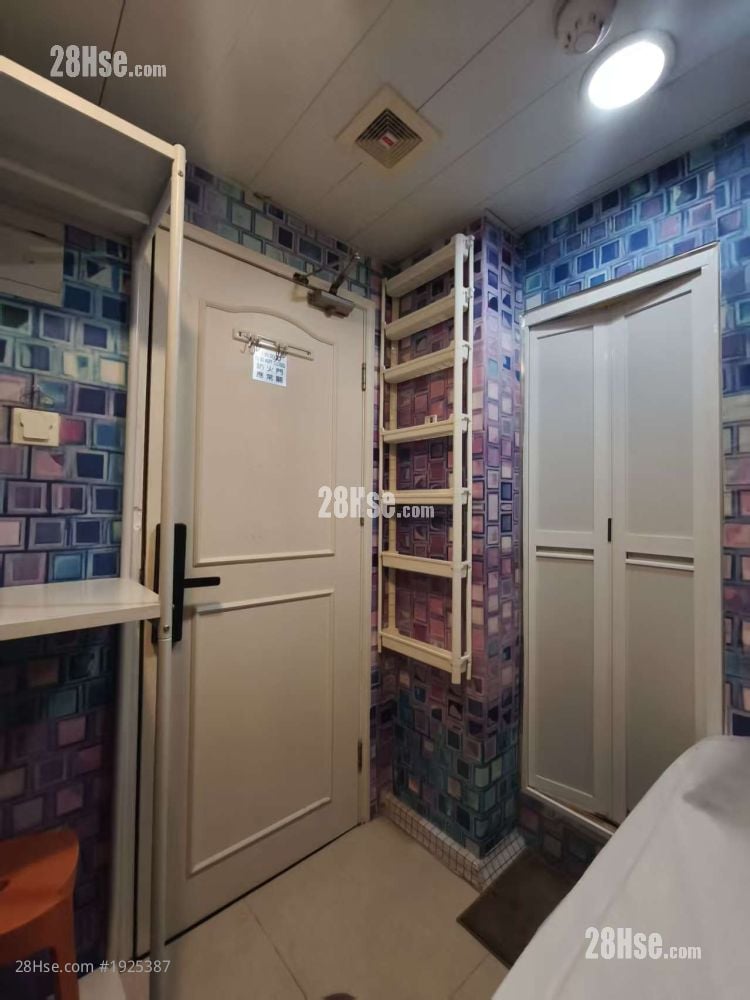 金冠大廈 租盤 1 房 , 1 浴室 80 平方呎