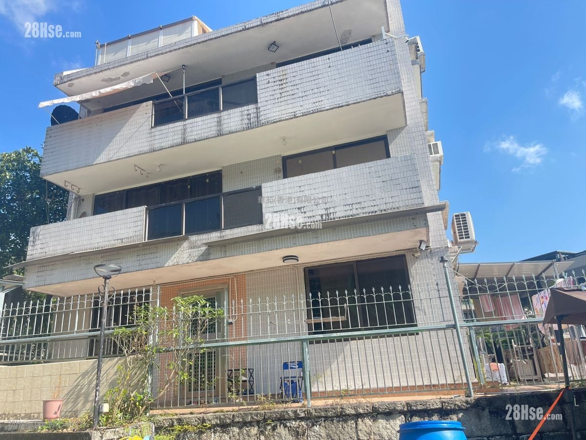 村屋 租盘 3 房 , 1 浴室 700 平方尺