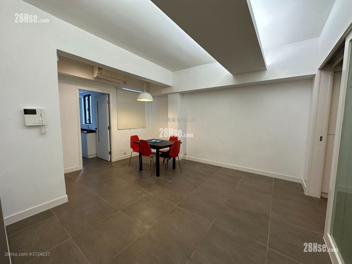 晴峰居 租盘 1 房 , 1 浴室 548 平方尺