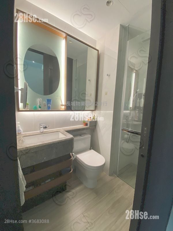 Novum East Sell 1 Bedroom , 1 Bathroom 290 ft²