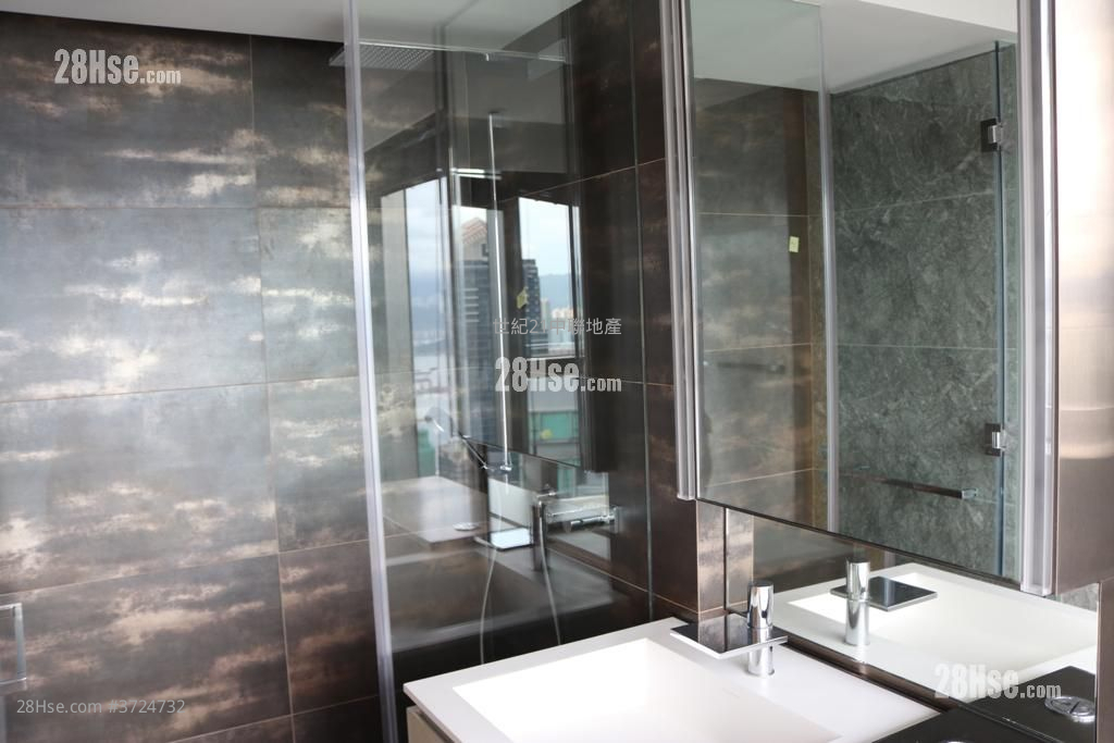 Alassio Sell 2 Bedrooms , 2 Bathrooms 1,007 ft²