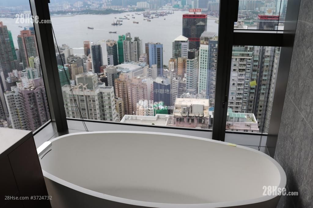 Alassio Sell 2 Bedrooms , 2 Bathrooms 1,007 ft²