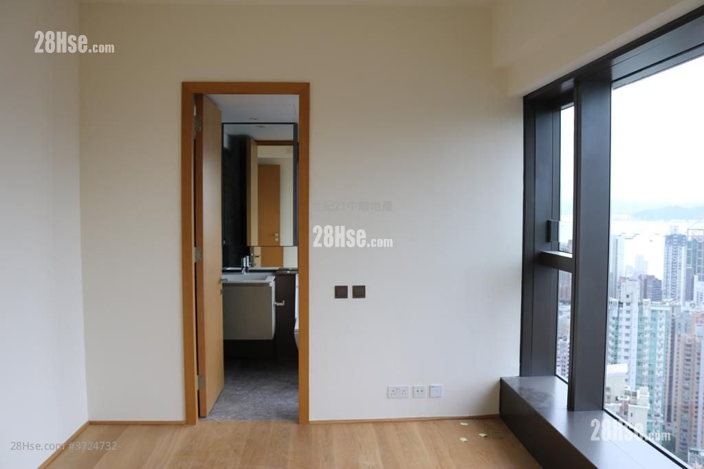 Alassio Sell 2 Bedrooms , 2 Bathrooms 1,007 ft²