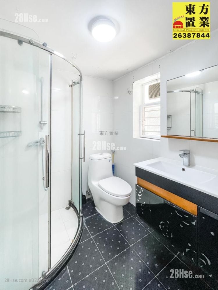 村屋 租盤 3 房 , 3 浴室