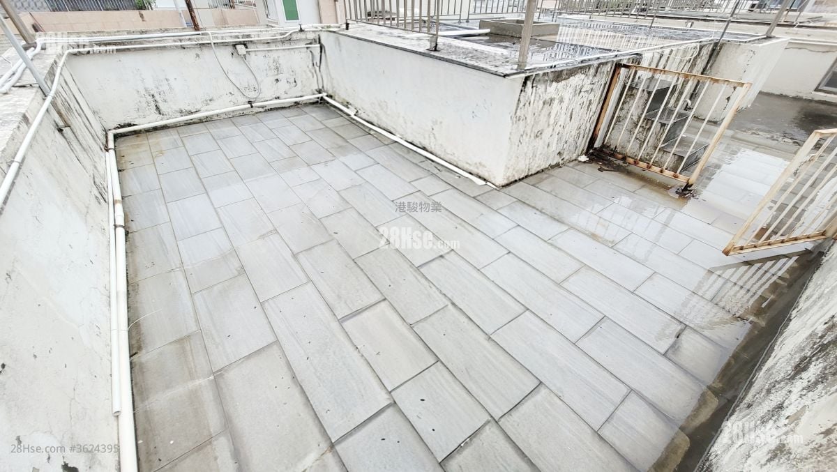 15 Grampian Road Sell 3 Bedrooms , 2 Bathrooms 836 ft²