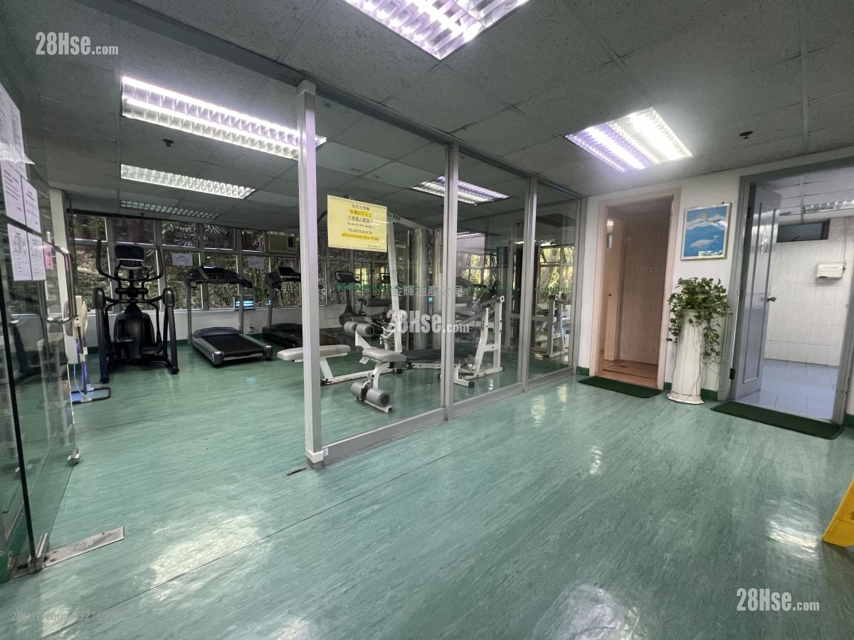 Dragon Inn Court Sell 3 Bedrooms , 2 Bathrooms 692 ft²