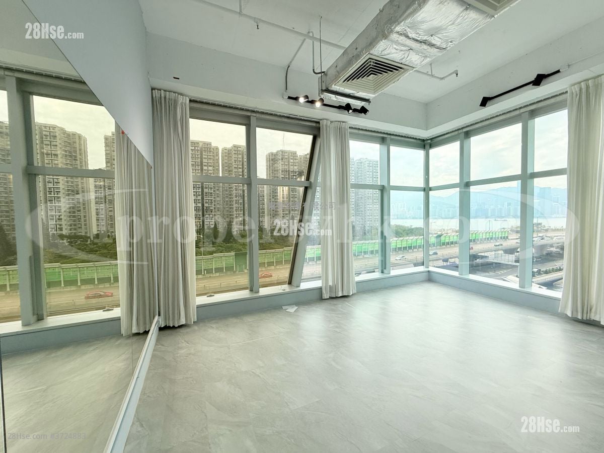 皇廷广场 租盘 670 平方尺