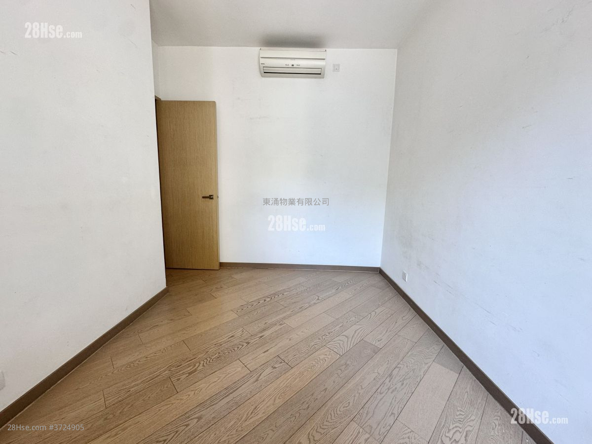 The Visionary Sell 2 Bedrooms , 1 Bathroom 703 ft²