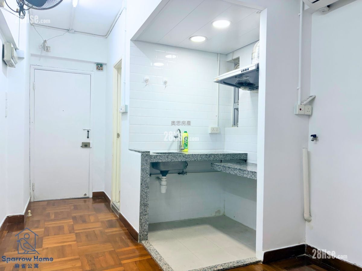 Fok Cheong Building Sell 2 Bedrooms , 1 Bathroom 316 ft²