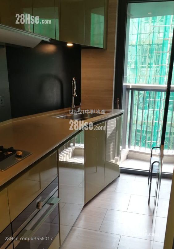 Fleur Pavilia Sell 2 Bedrooms , 1 Bathroom 799 ft²