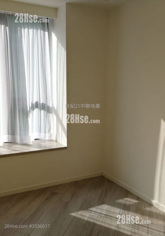 Fleur Pavilia Sell 2 Bedrooms , 1 Bathroom 799 ft²