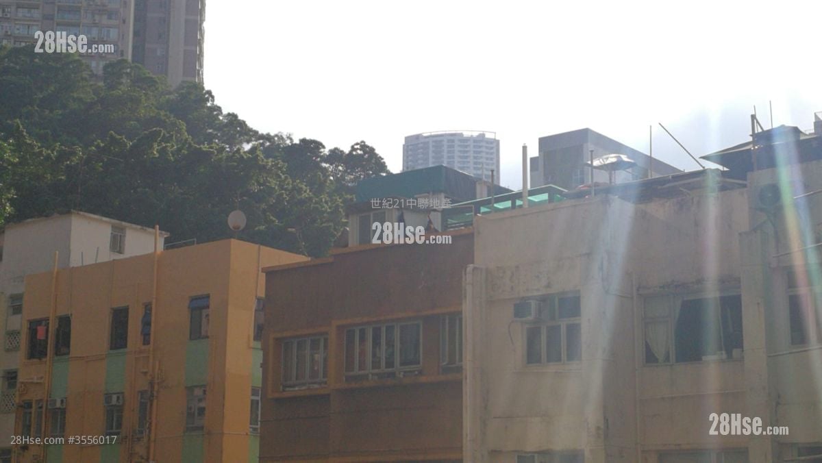 Fleur Pavilia Sell 2 Bedrooms , 1 Bathroom 799 ft²