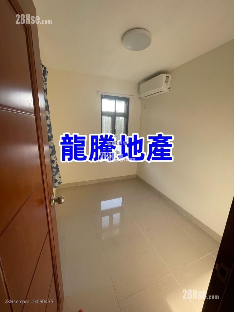 村屋 售盘 3 房 , 2 浴室