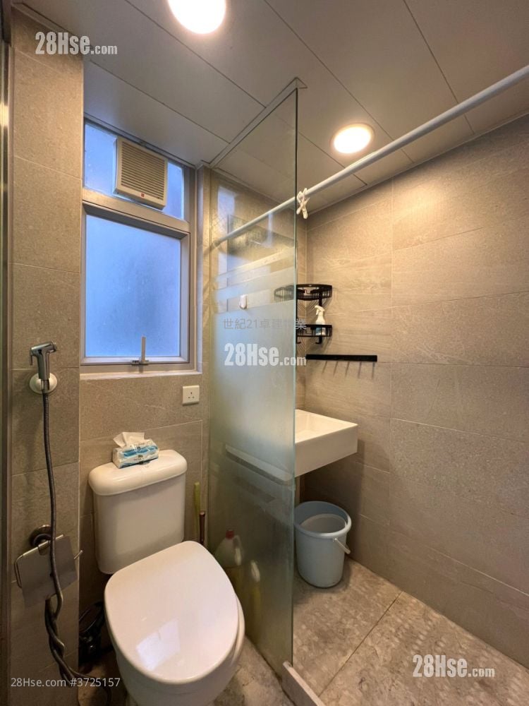 AVA62 租盘 开放式间隔 , 1 浴室 184 平方尺