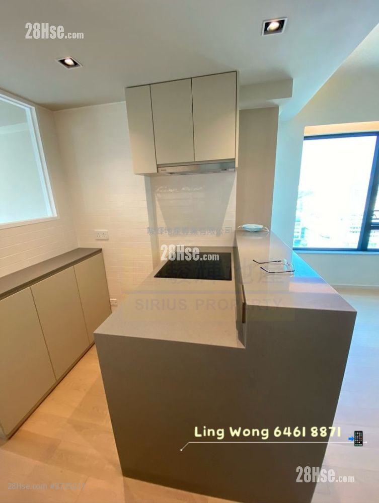 City 18 Sell 1 Bedroom , 1 Bathroom 319 ft²