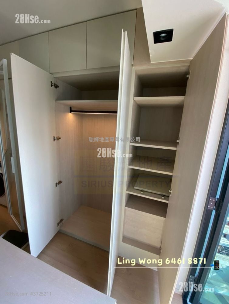 City 18 Sell 1 Bedroom , 1 Bathroom 319 ft²