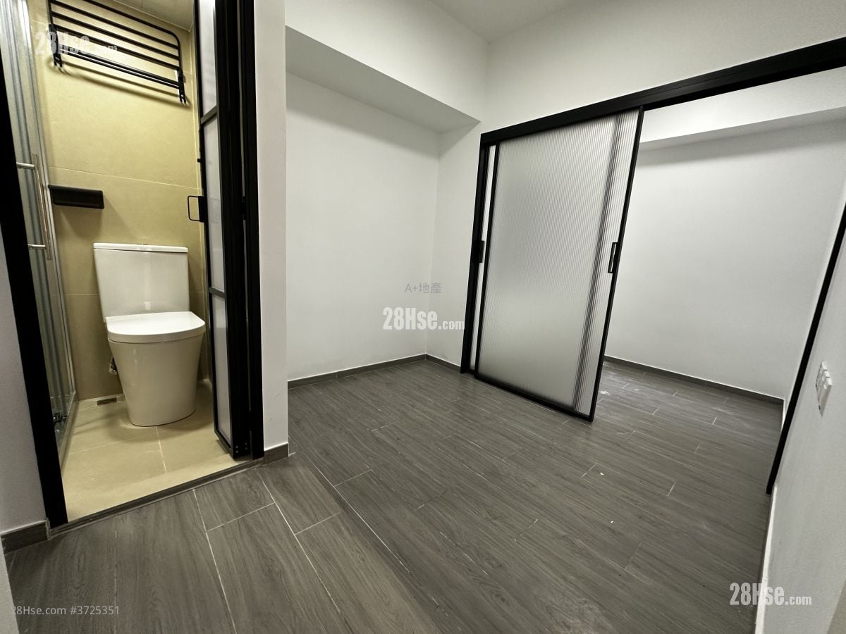 明興大樓 租盤 1 房 , 1 浴室 180 平方呎