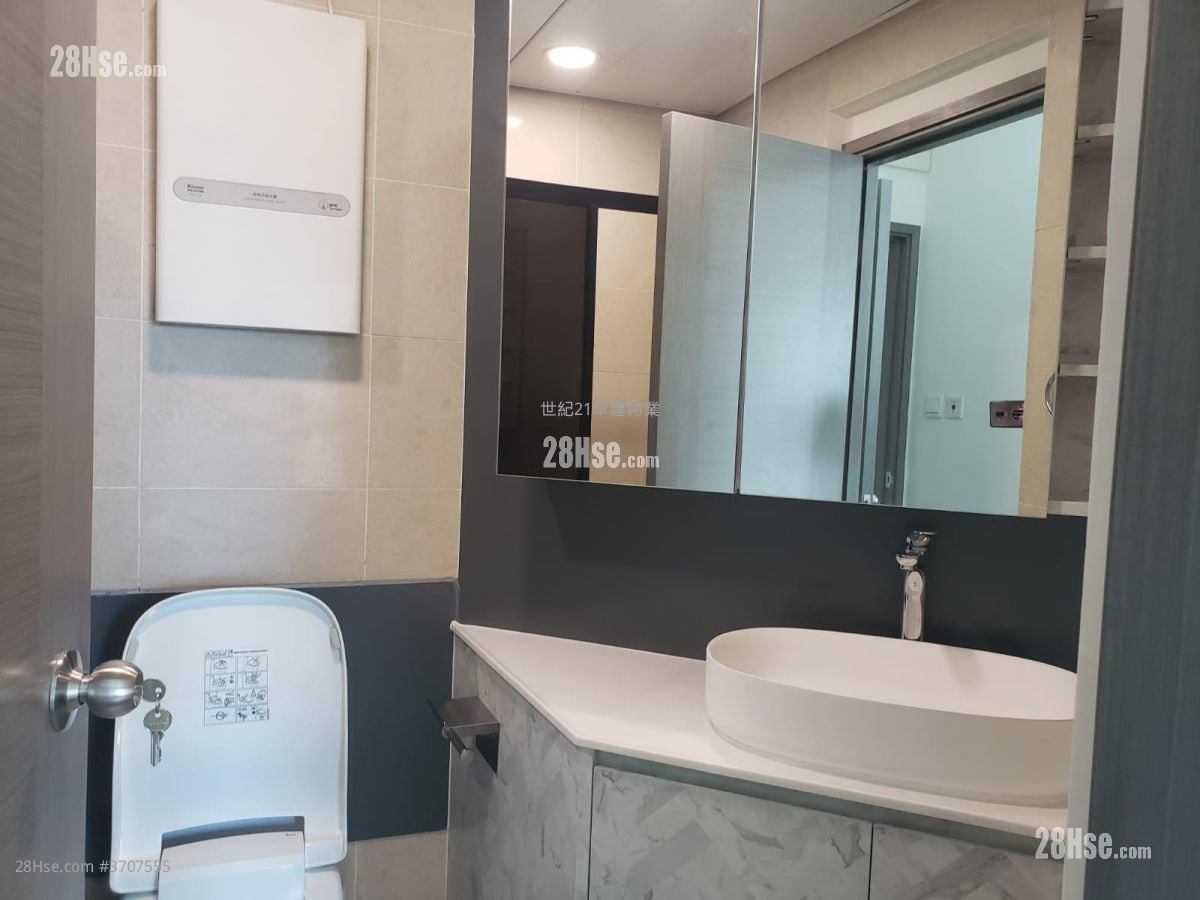 擎天半岛 售盘 2 房 , 2 浴室 620 平方尺