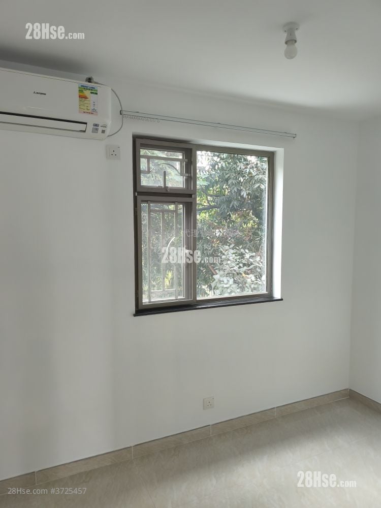 村屋 租盤 3 房 , 2 浴室 630 平方呎