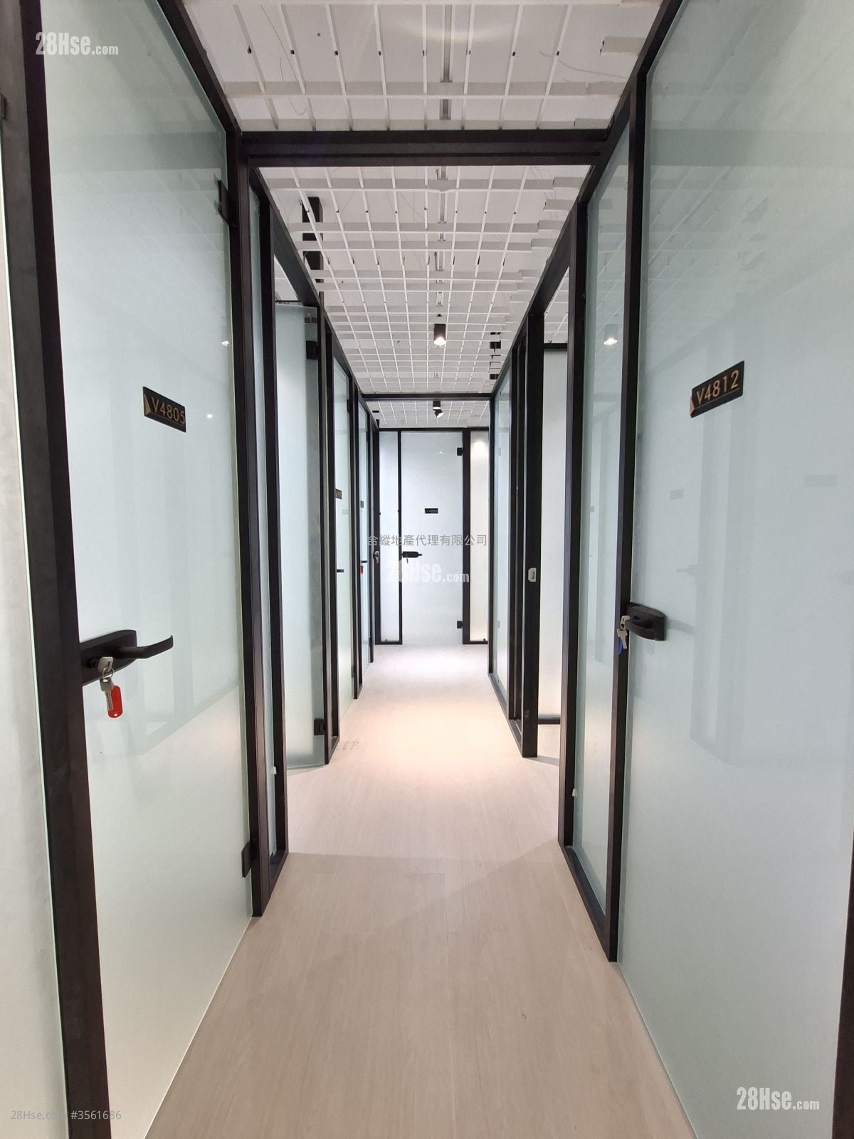 Liven House Rental 5+ Bedrooms , 5+ Toilets