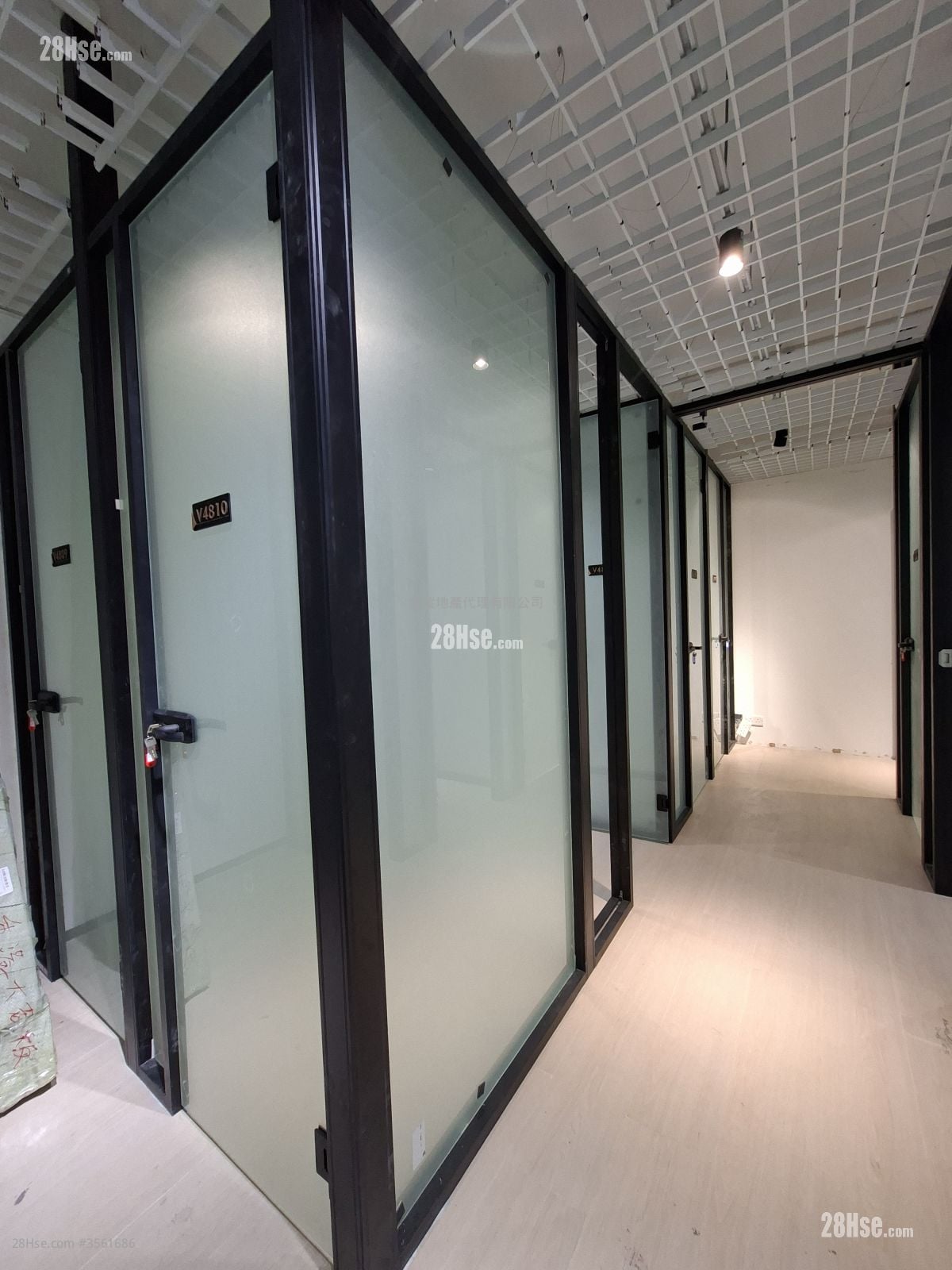 Liven House Rental 5+ Bedrooms , 5+ Toilets