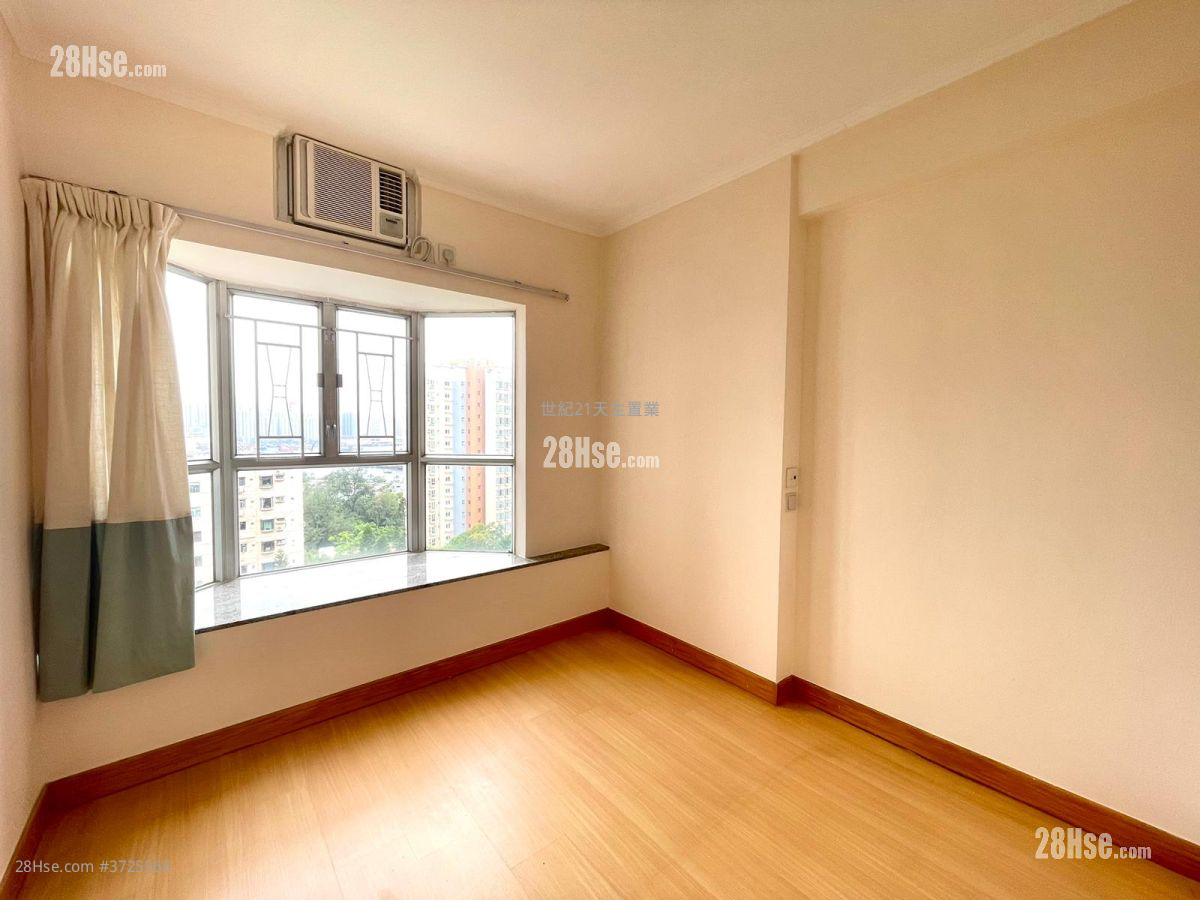 Dragon Inn Court Sell 3 Bedrooms , 2 Bathrooms 692 ft²