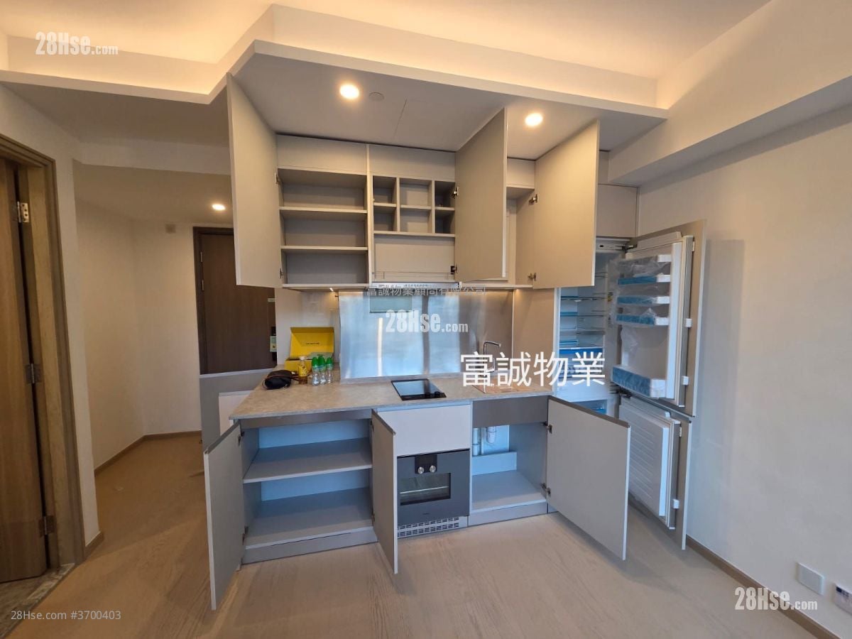 The Coast Line Rental 1 Bedroom 210 ft²