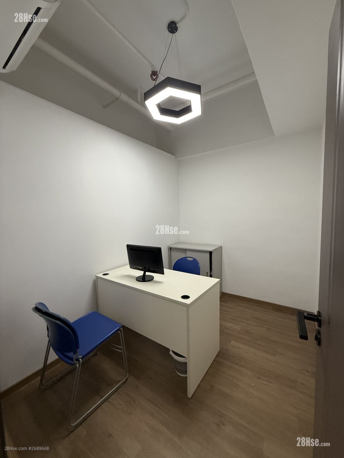 环球工业中心 租盘