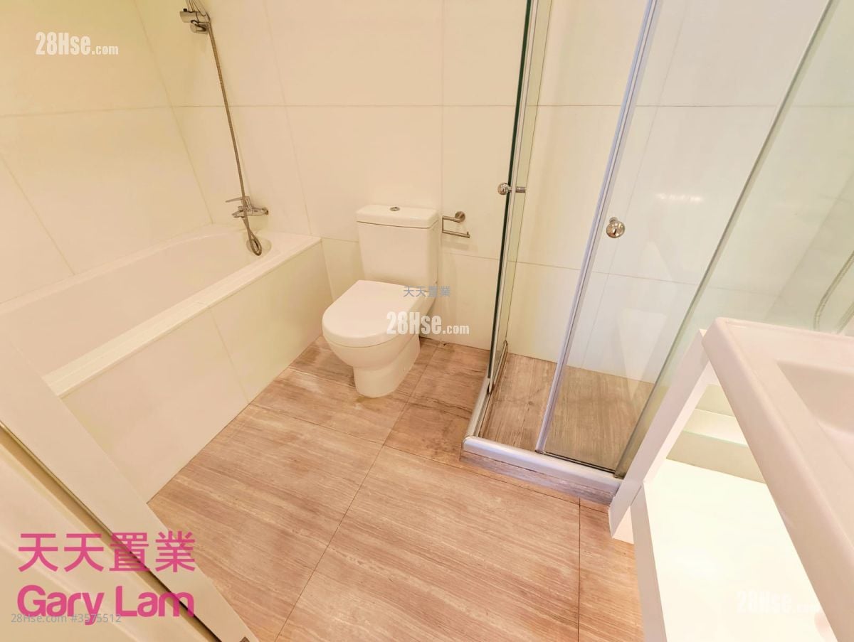 松涛苑 租盘 3 房 , 3 浴室 1,926 平方尺