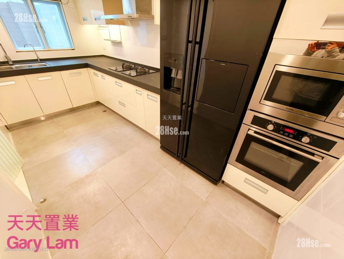 松涛苑 租盘 3 房 , 3 浴室 1,926 平方尺