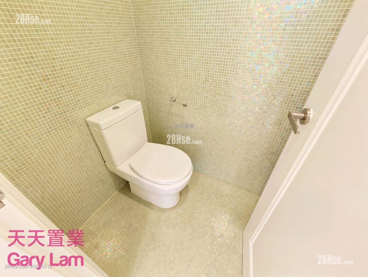 松涛苑 租盘 3 房 , 3 浴室 1,926 平方尺