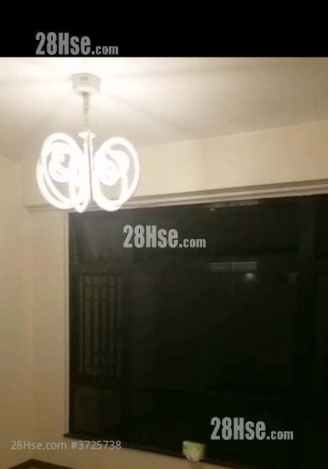 龙华花园 租盘 3 房 , 2 浴室 694 平方尺