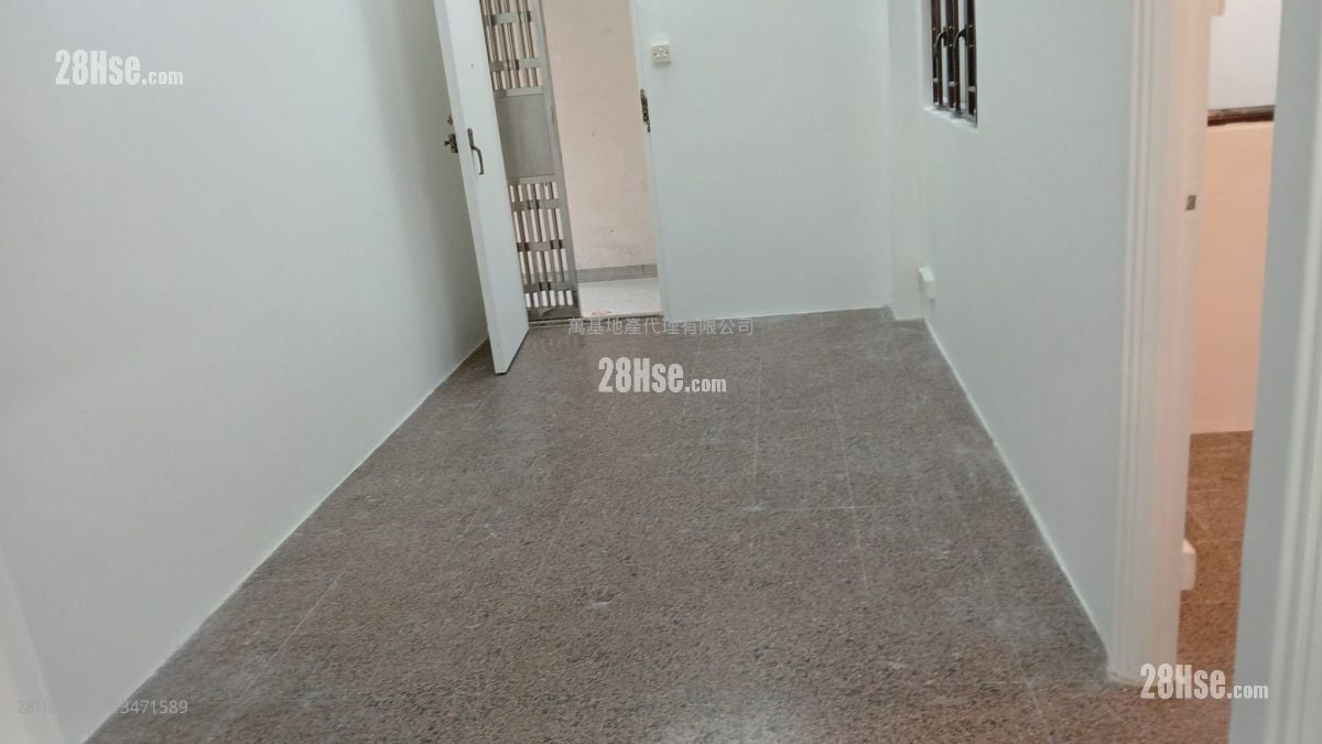 幸运大厦 售盘 2 房 , 1 浴室 326 平方尺