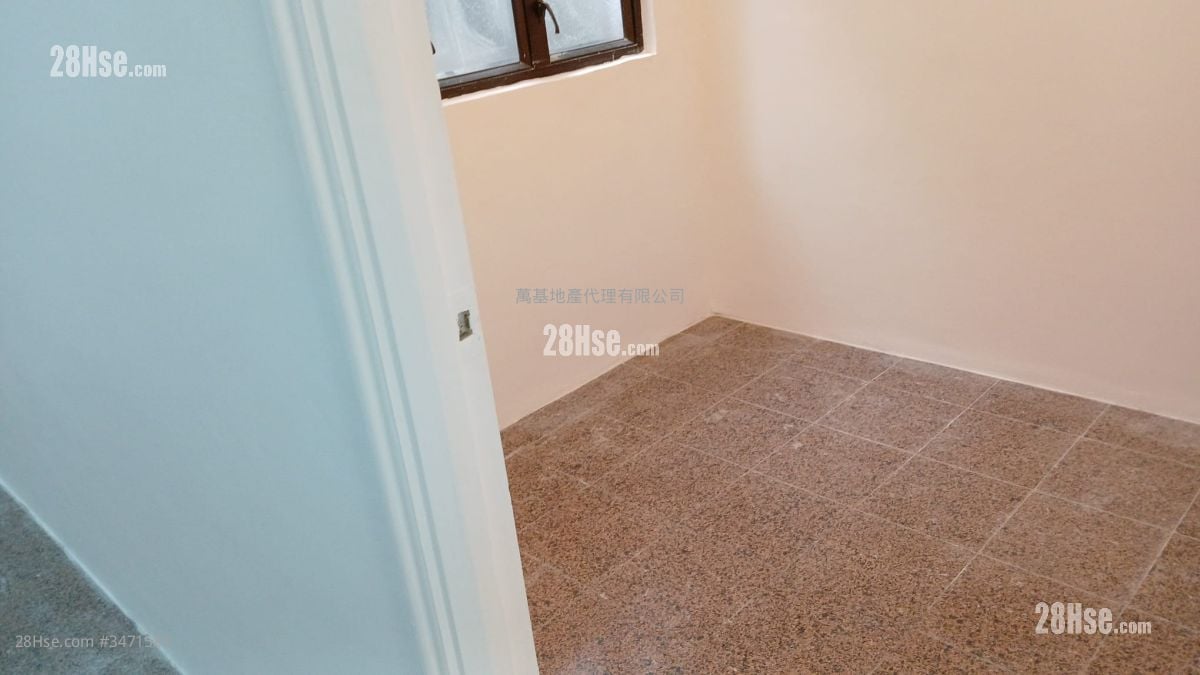 幸运大厦 售盘 2 房 , 1 浴室 326 平方尺