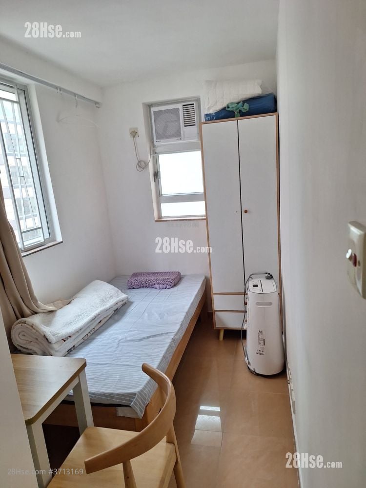 Yalford Building Rental Studio , 1 Bathroom 128 ft²