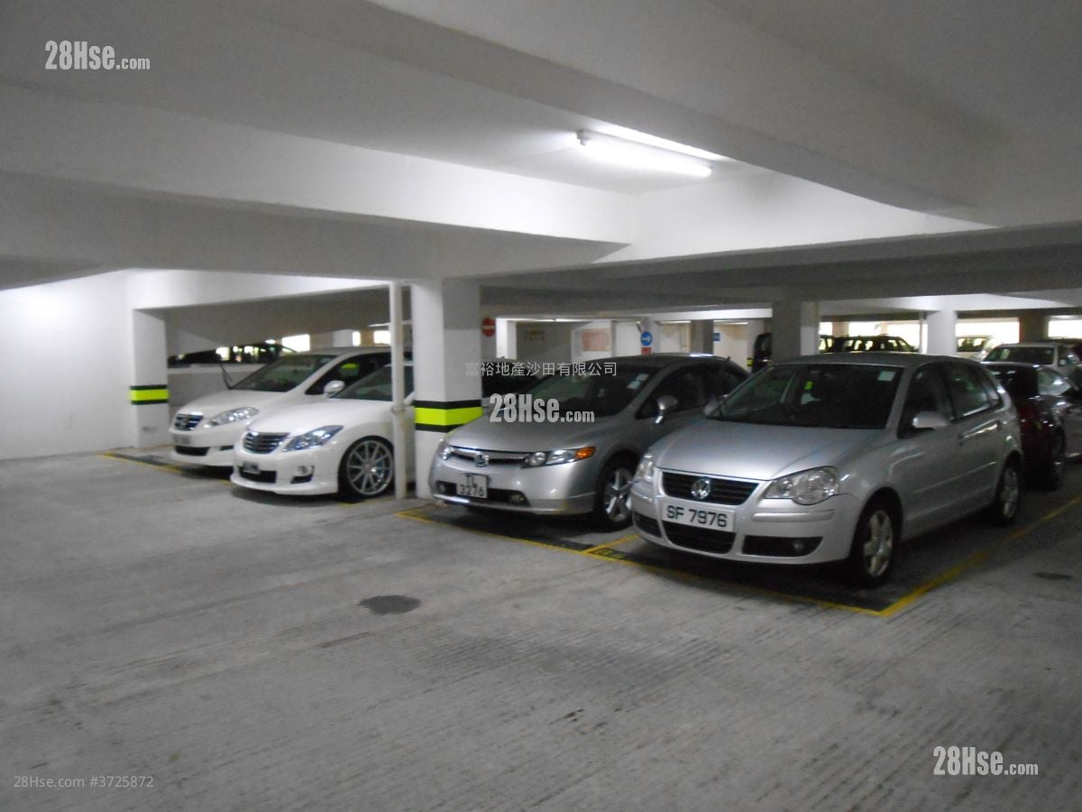 Golden Lion Garden Rental