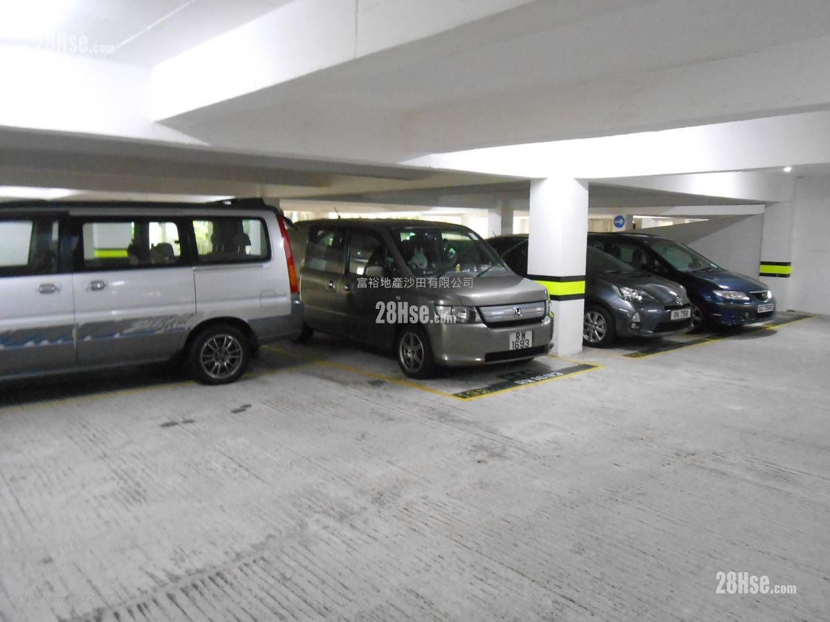 Golden Lion Garden Rental