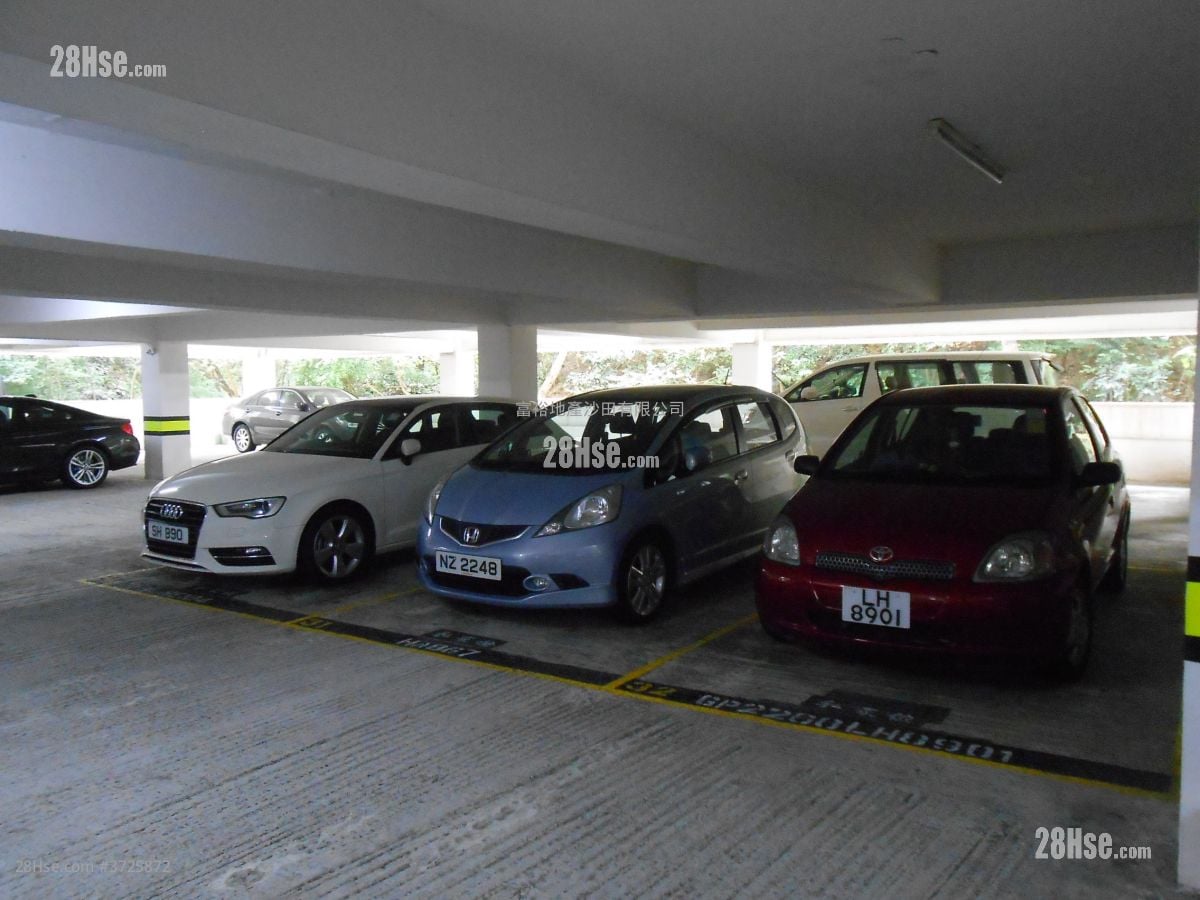 Golden Lion Garden Rental