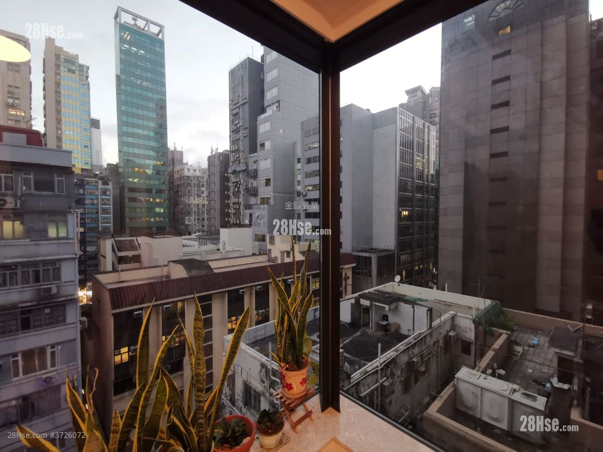 Arbour Sell 2 Bedrooms , 2 Bathrooms 511 ft²