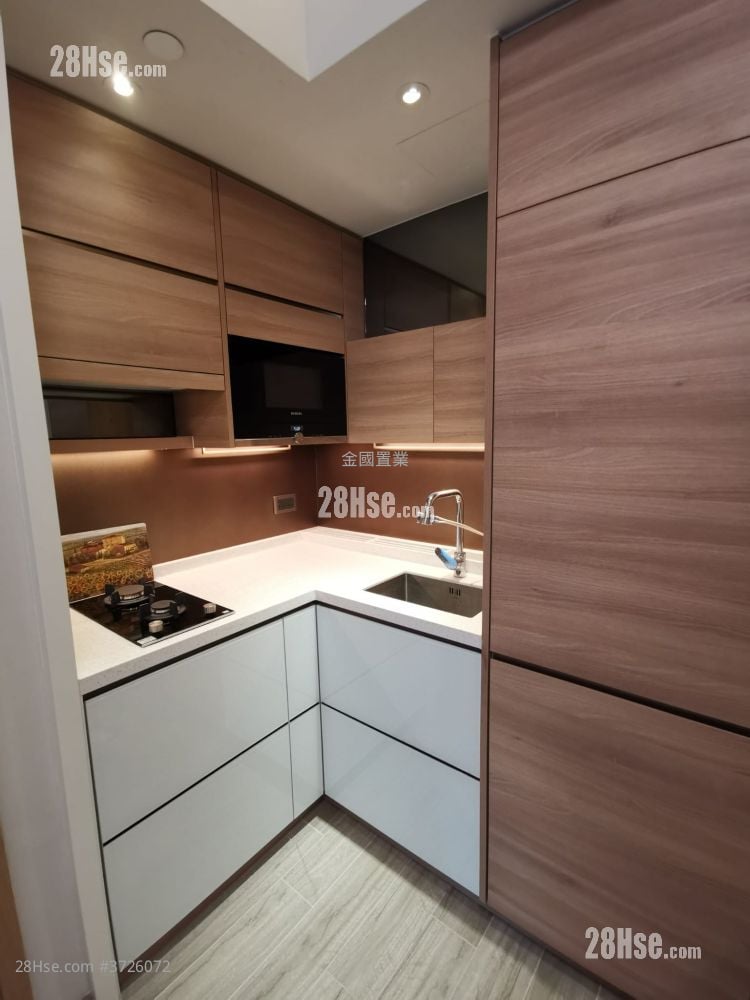 Arbour Sell 2 Bedrooms , 2 Bathrooms 511 ft²