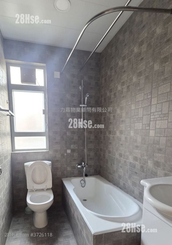 美丽邨 售盘 3 房 , 2 浴室 944 平方尺