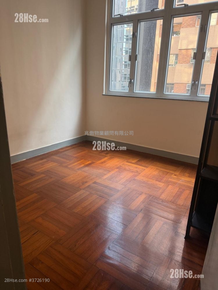 Chatham Court Rental 2 Bedrooms , 1 Bathroom 483 ft²