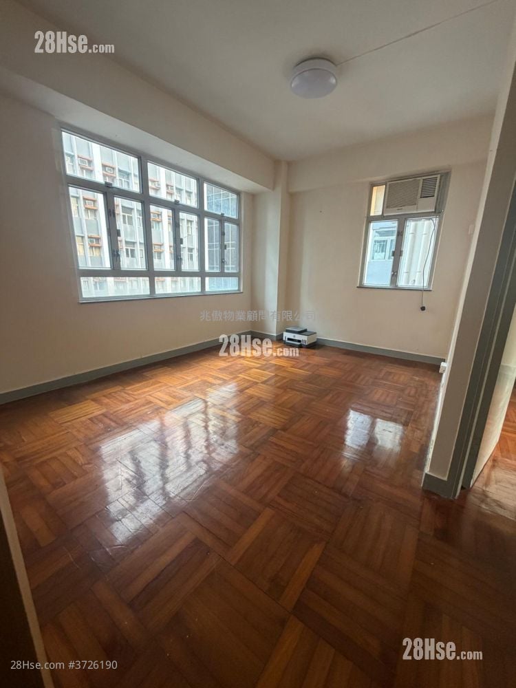 Chatham Court Rental 2 Bedrooms , 1 Bathroom 483 ft²