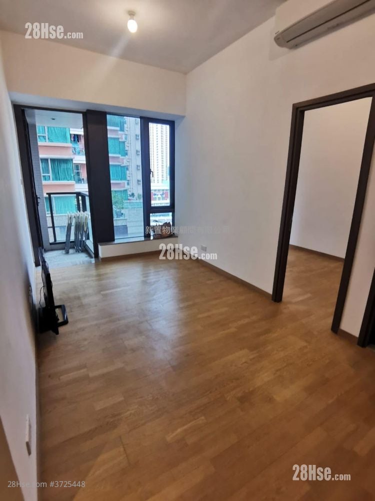 Monti Sell 1 Bedroom , 1 Bathroom 386 ft²